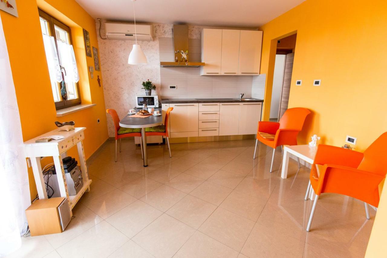 Simonetti Apartments Малинська Екстер'єр фото