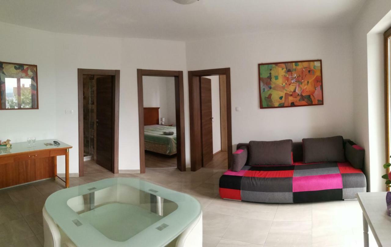 Simonetti Apartments Малинська Екстер'єр фото